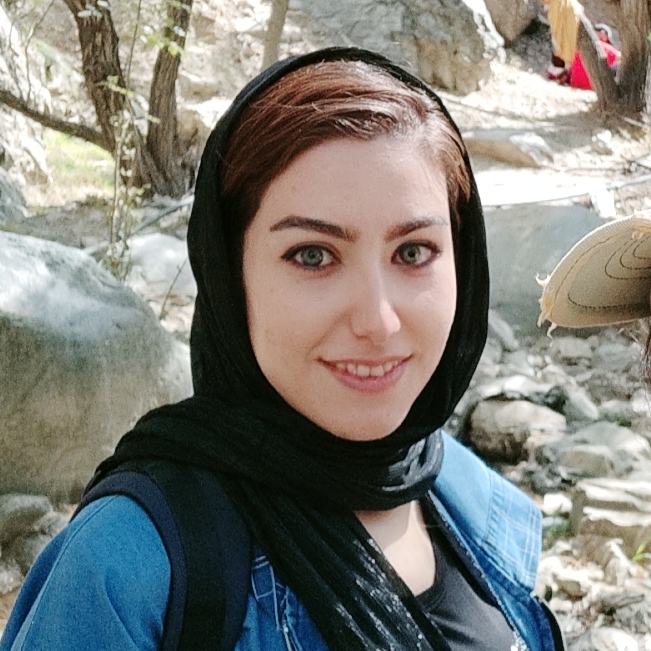 یگانه